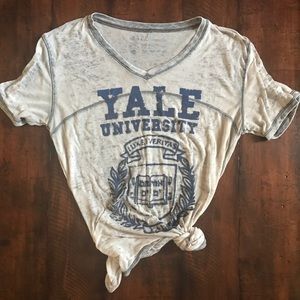 Yale university t-shirt